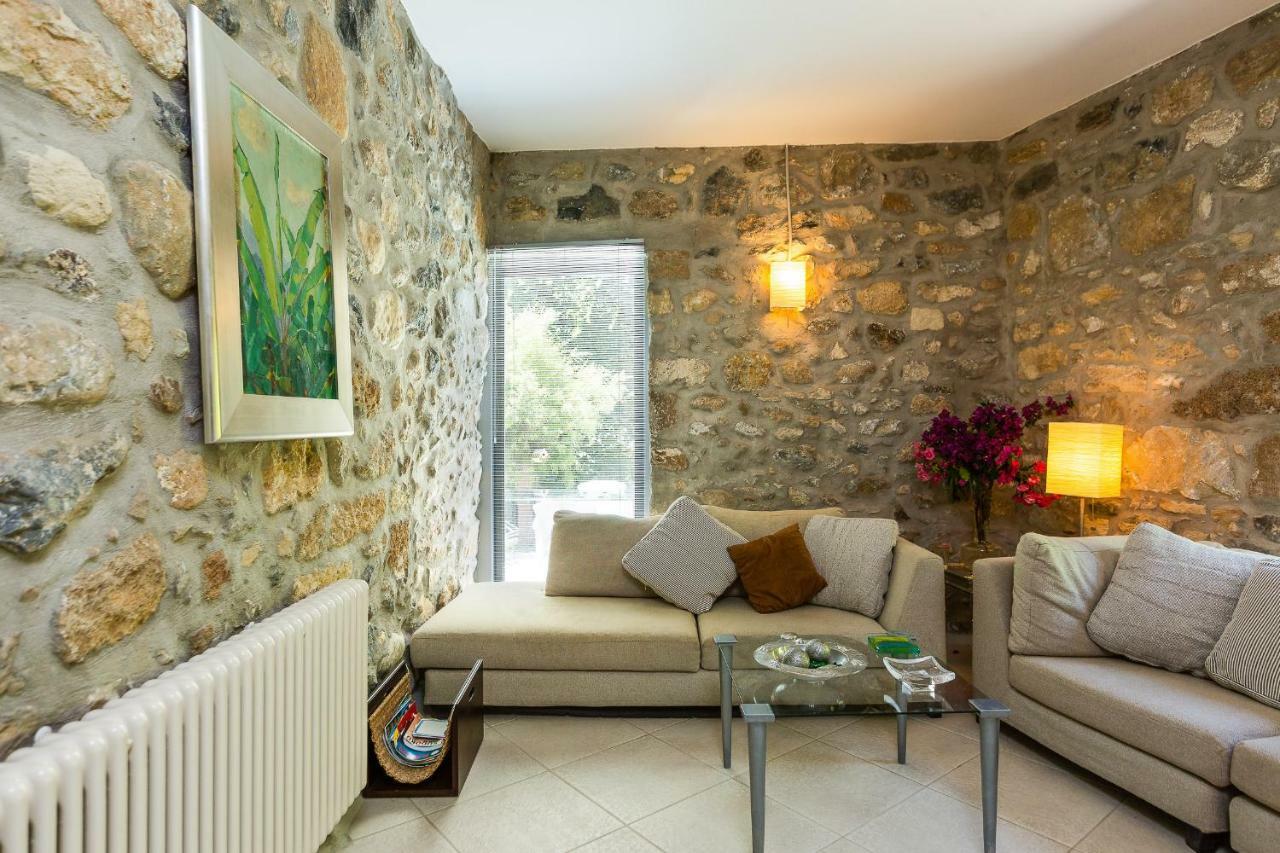 Muazzo Creta Stone House, Nature Escape With Pool, By Thinkvilla Pigi  Екстер'єр фото